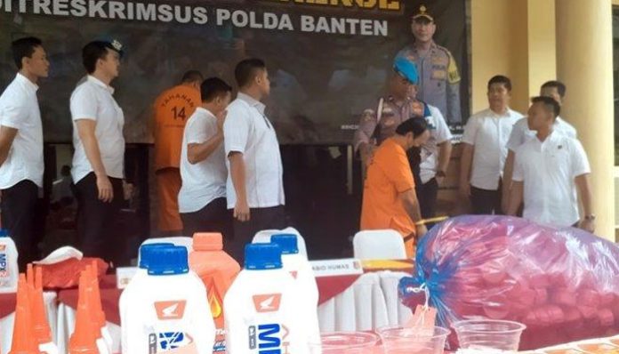 oli-palsu-tangerang