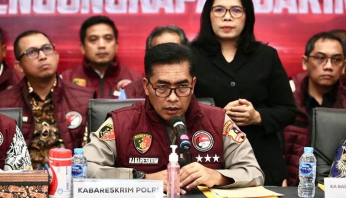 komjen-wahyu-widada303
