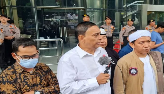 humas-kpk-ketemu-massa-aksi