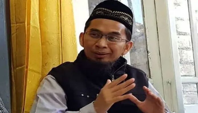 ustaz-adi-hidayat-di-umy