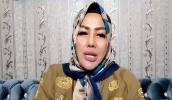 Kades Gunung Menyan Wiwin Komalasari