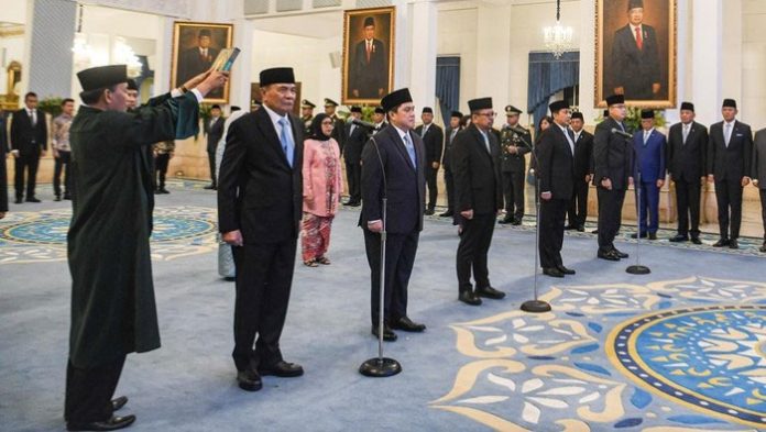 saat-prabowo-lantik-menteri