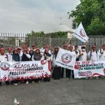 Guru Madrasah Swasta Dari Pacitan Ikut Hadir Dalam Aksi Demo Di Kawasan Monas Jakarta Pusat