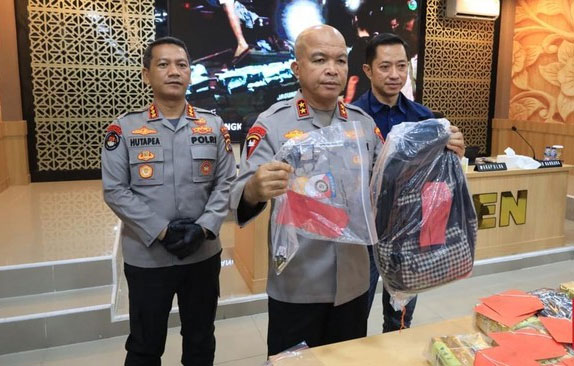polda-banten-gagalkan-penyelundupan-senpi-dan-sabu